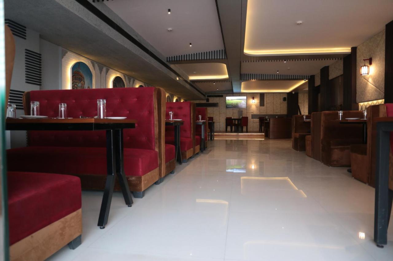 Hotel Ds International Jamshedpur Zewnętrze zdjęcie
