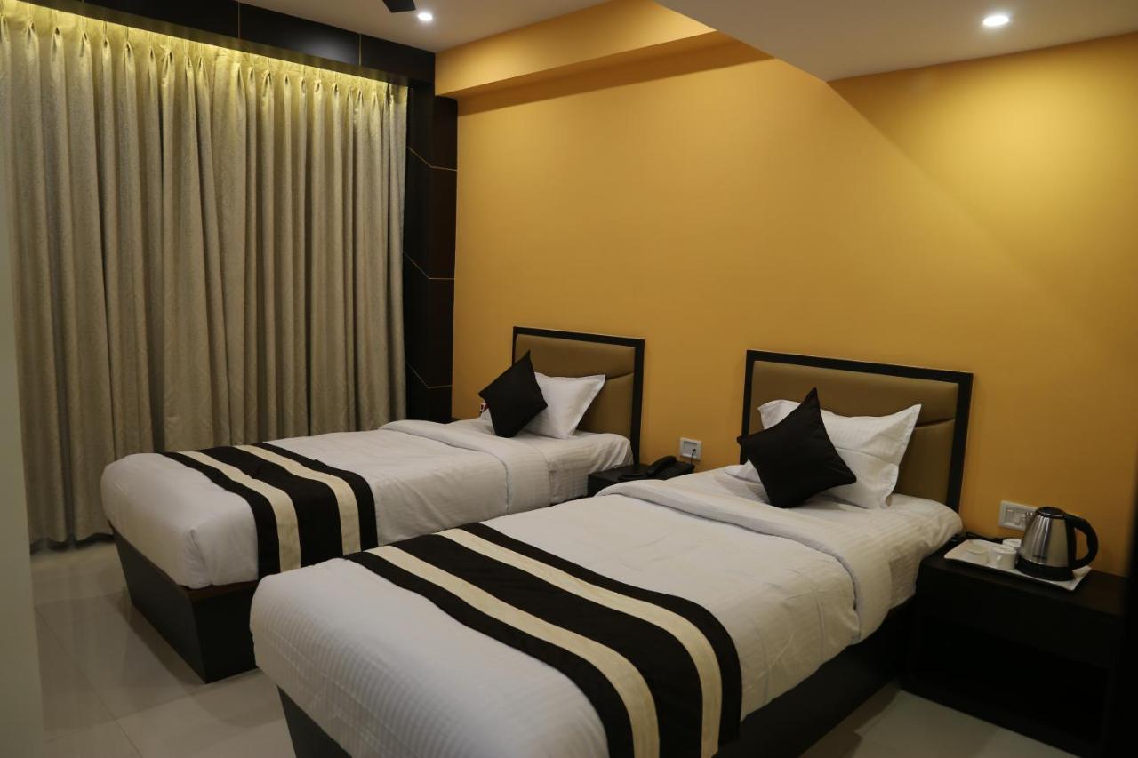 Hotel Ds International Jamshedpur Zewnętrze zdjęcie